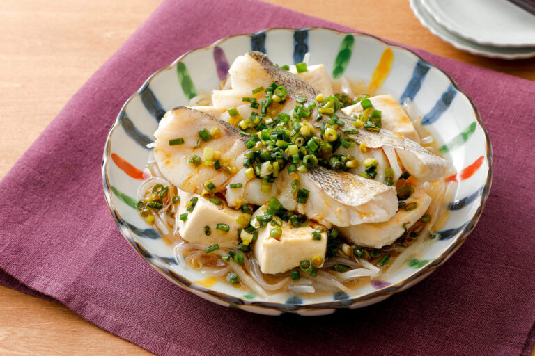 たらと豆腐のレンジ蒸し