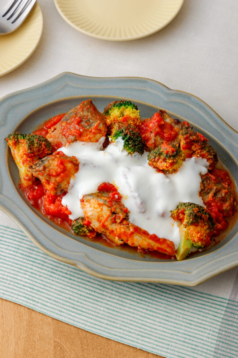 さばのトマト煮　ヨーグルトソースかけ_3