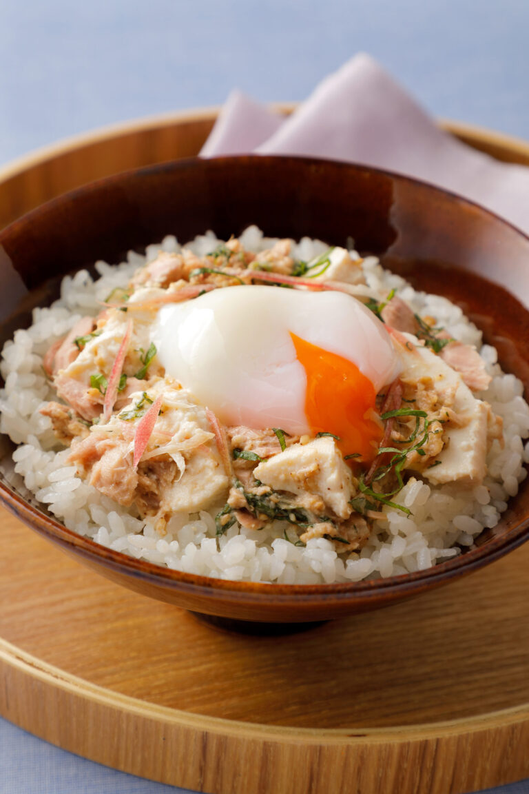 薬味たっぷり！ ツナと豆腐の温たまのっけ丼_6